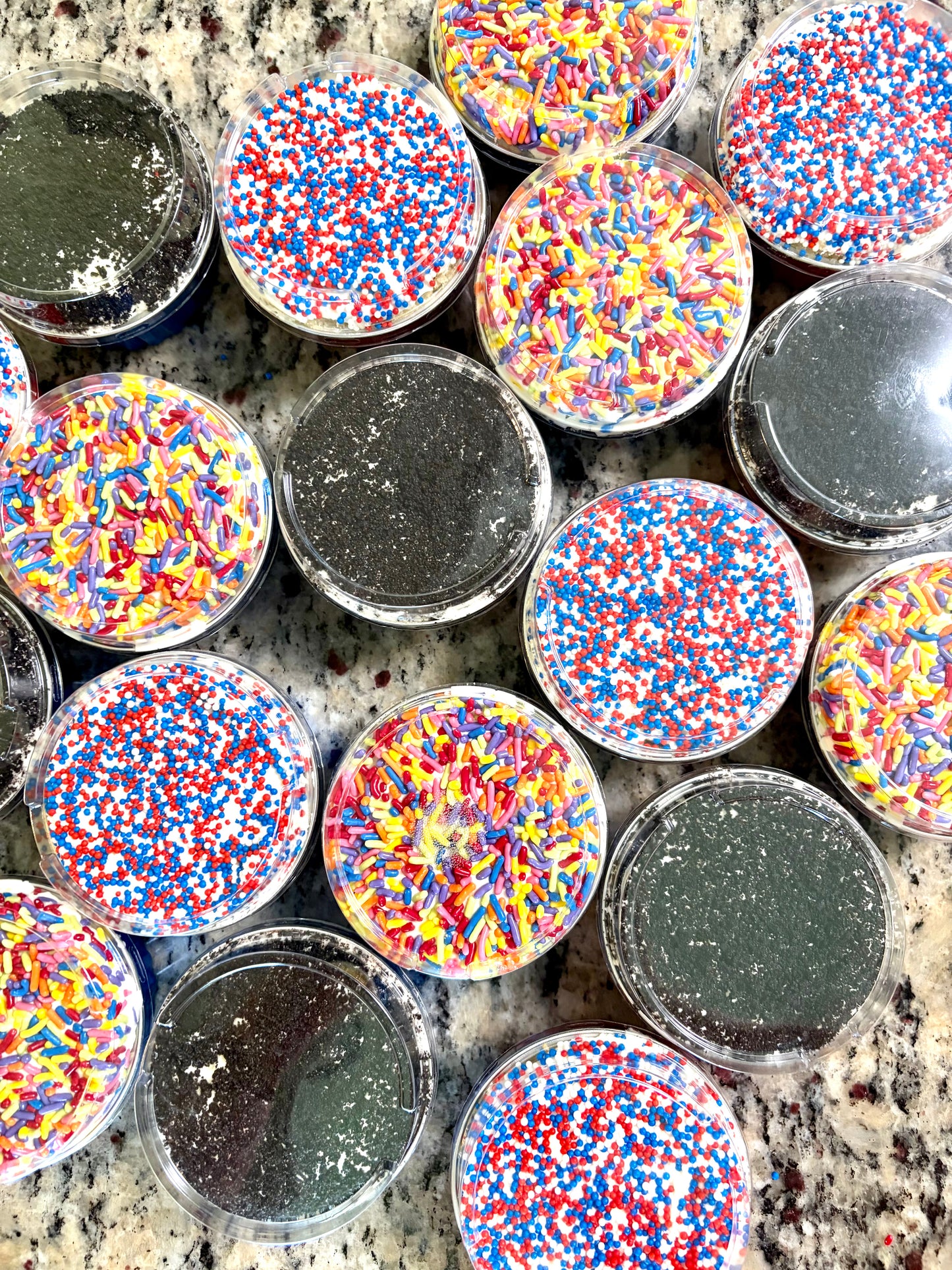Mini Dot Cake Box